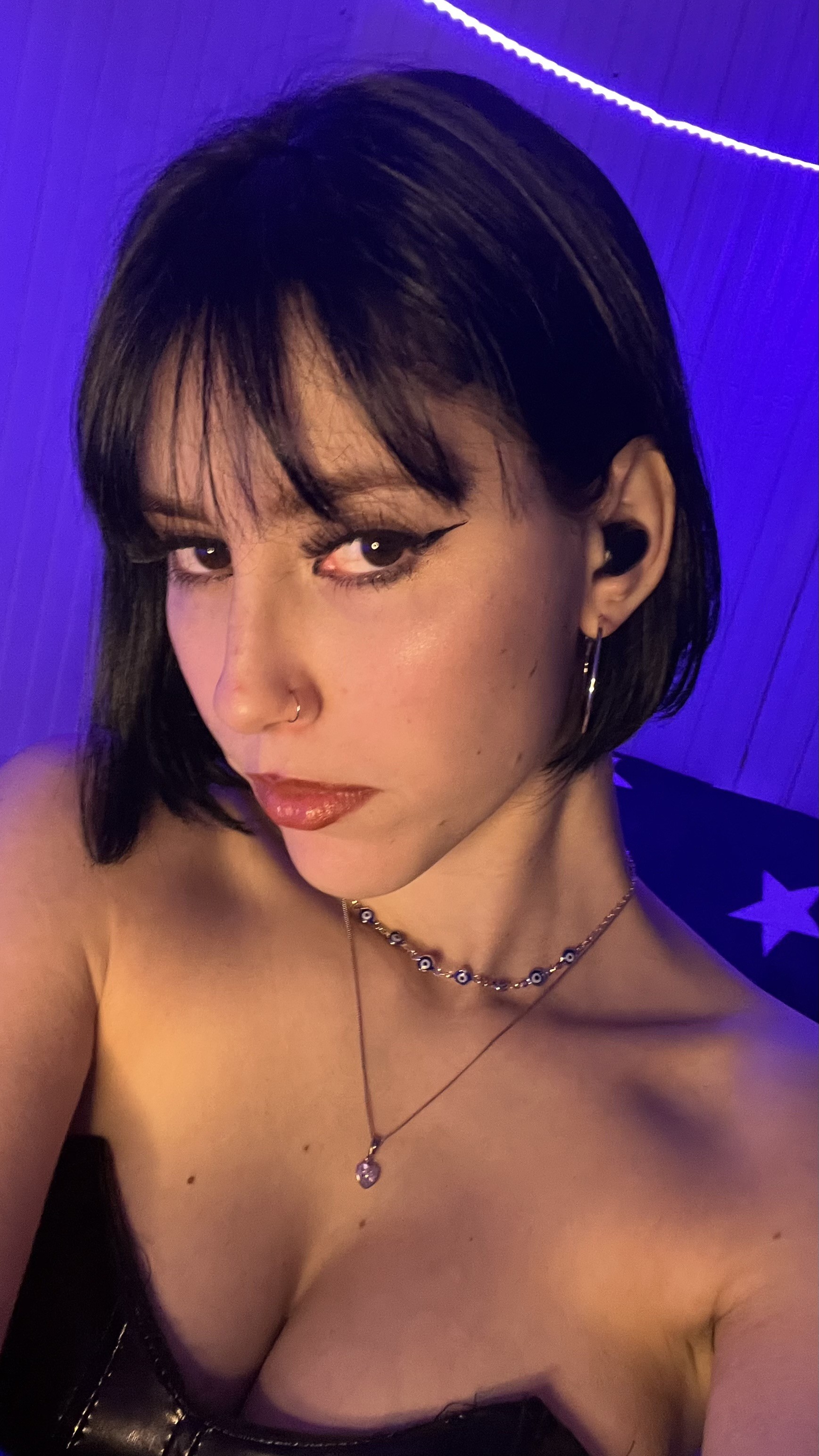 IVY MOON